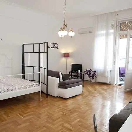 Alice דירה בודפשט